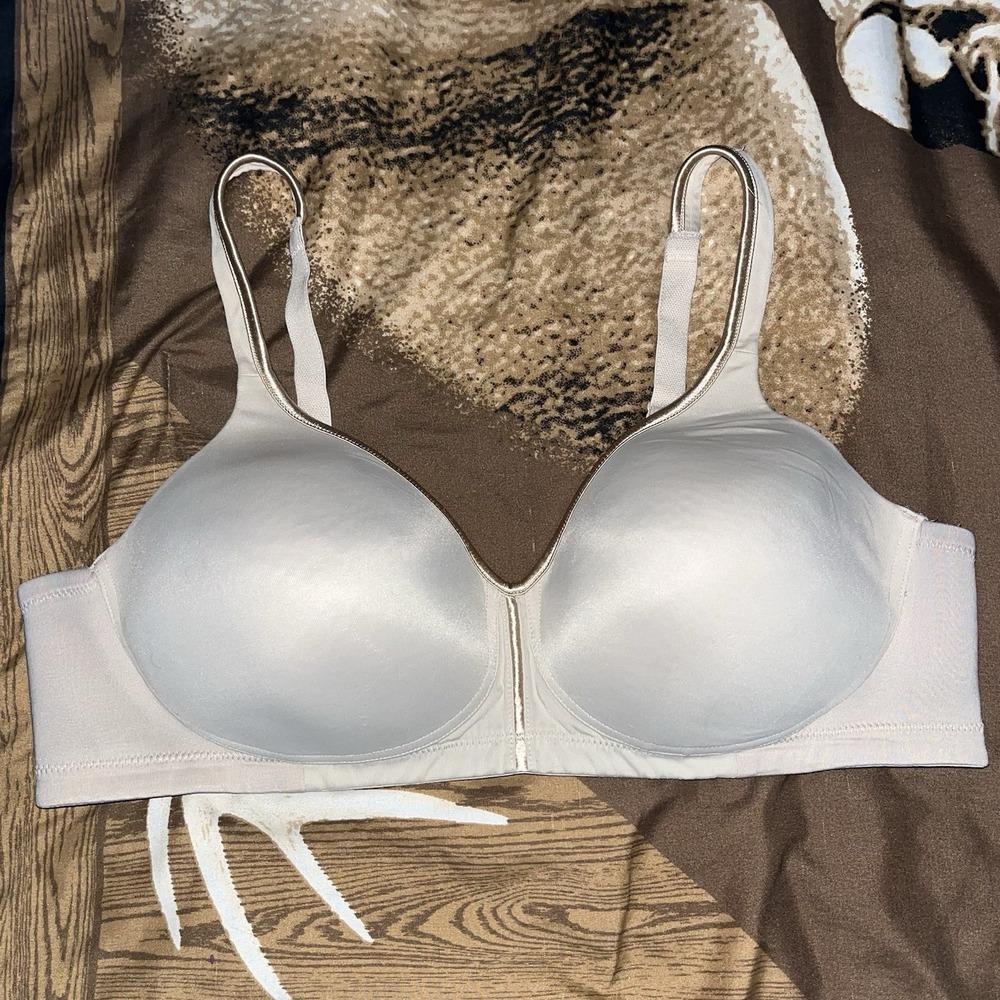 Vanity Fair Bra 40B Beige No‎ Wire Molded Lined Cup Adjustable #72335